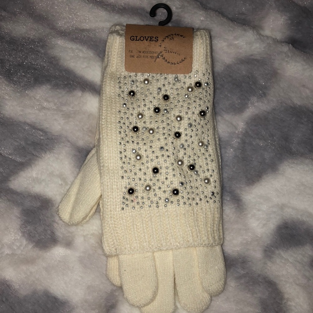 NWT 🎉 white gloves